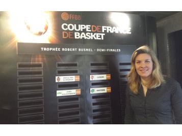 Ce matin à la FFBB, Isabelle Fijalkowski a effectué le tirage au sort des demi-finales de la Coupe de France - Photo : FFBB Isabelle Fijalkowski