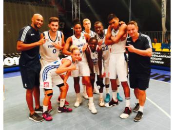 Les 2 équipes de France 3x3 U18