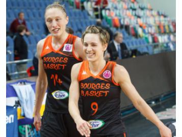Céline Dumerc tout sourire après la qualification des Tango en demi-finale - FIBA