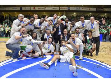 Nanterre a remporté la FIBA Europe Cup