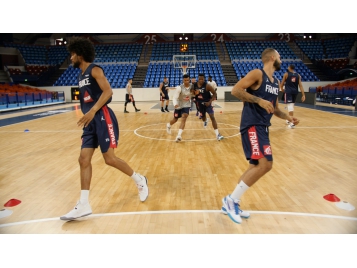 Les Bleus sont à Pau