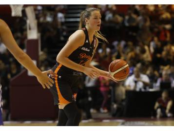 Alexia Chartereau réalise une première saison LFB convaincante - Bellenger-Lecocq/IS/FFBB