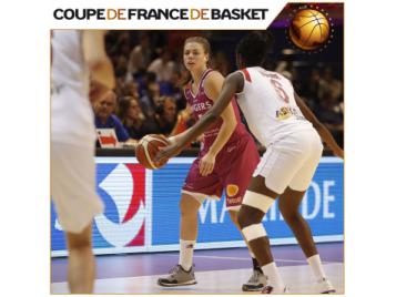 Marie-Eve Paget et l'UFAB se sont qualifiées pour les quarts de la finale de la Coupe de France - Photo : Bellenger/IS/FFBB Marie-Eve Paget