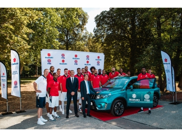 Les joueurs de l'Equipe de France lors du partenariat Suzuki