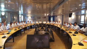 Les stagiaires en formation d'entraîneur au siège de la FFBB