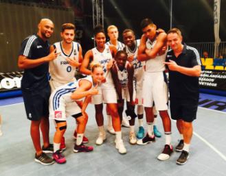 Les 2 équipes de France 3x3 U18