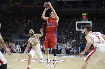 Nando De Colo