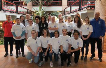  Audrey SECCI entourée des jeunes arbitres