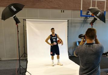 Léo Westermann au studio photo