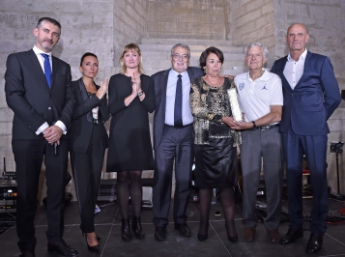 Le Trophée Robert Busnel Yvan Mainini a été attribué au Pole France BasketBall Yvan Mainini